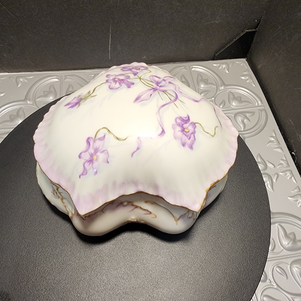 Ngr Limoges France Hand Painted Covered Dresser Powder Jar Green Flowers Signed